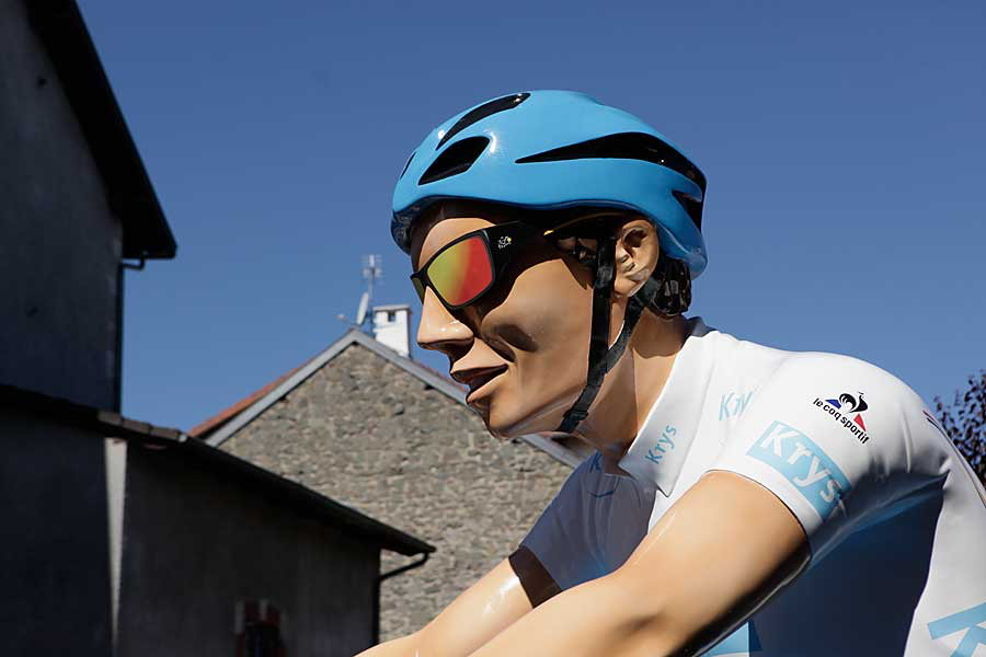 Hein-reus-in-het-dorp.jpg