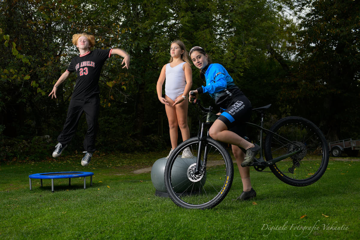 Hans kids met hun hobbies.jpg