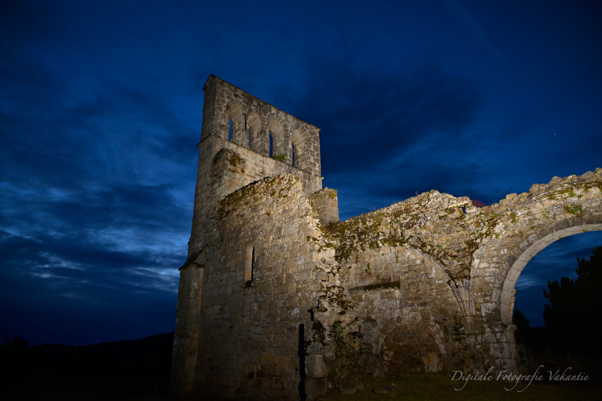 Alies kerk ruine.jpg